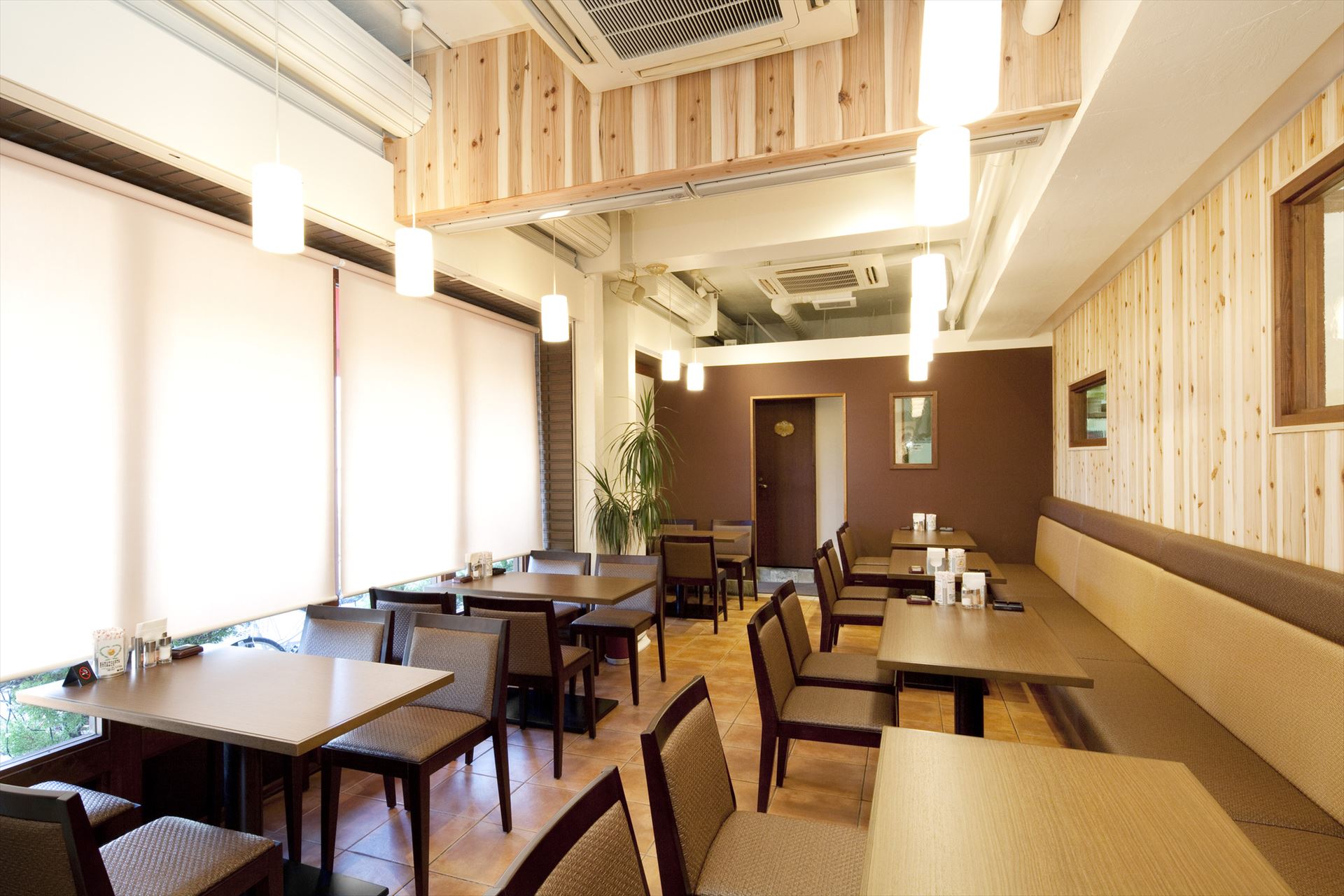 店舗の内装 | 静岡県静岡市の内装工事なら細野建装